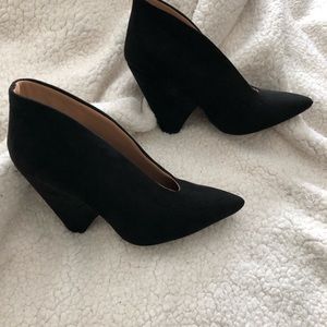 Black heels, never been worn
